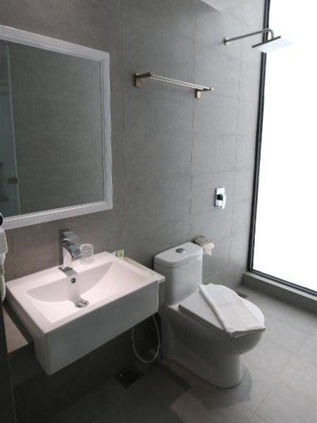 Hotel 99 Sepang Klia & Klia2 Exterior foto