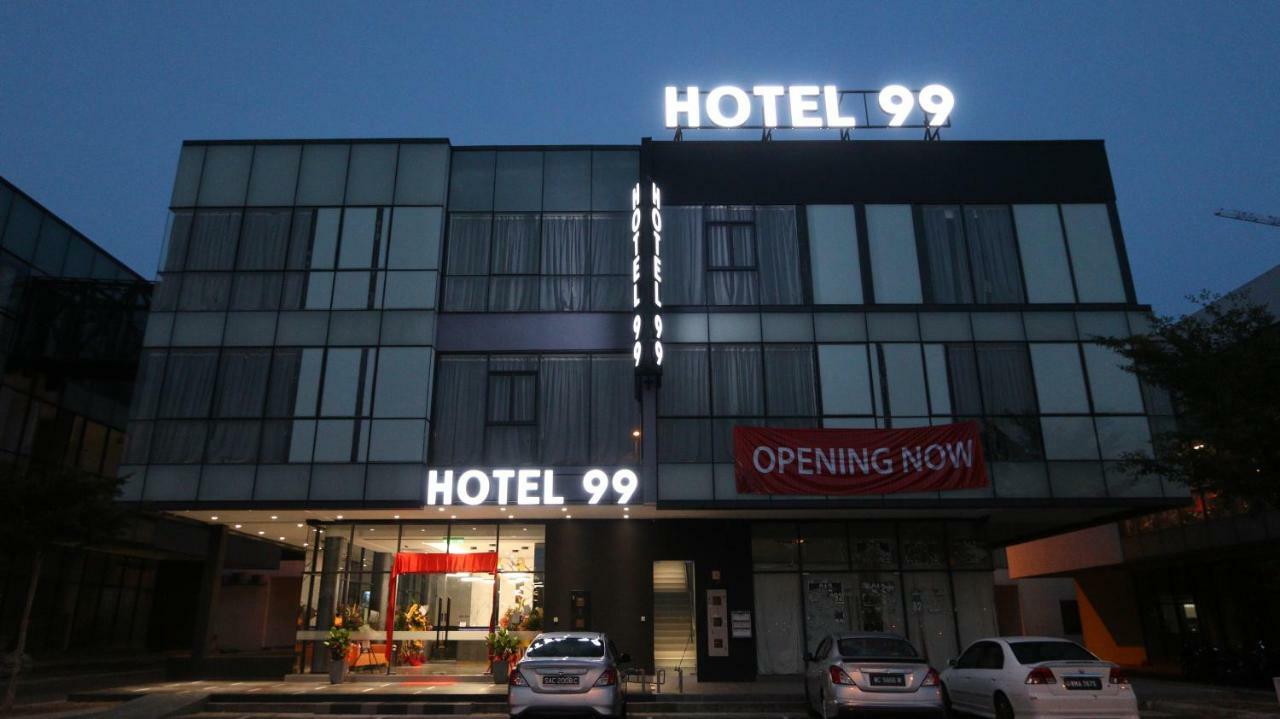 Hotel 99 Sepang Klia & Klia2 Exterior foto