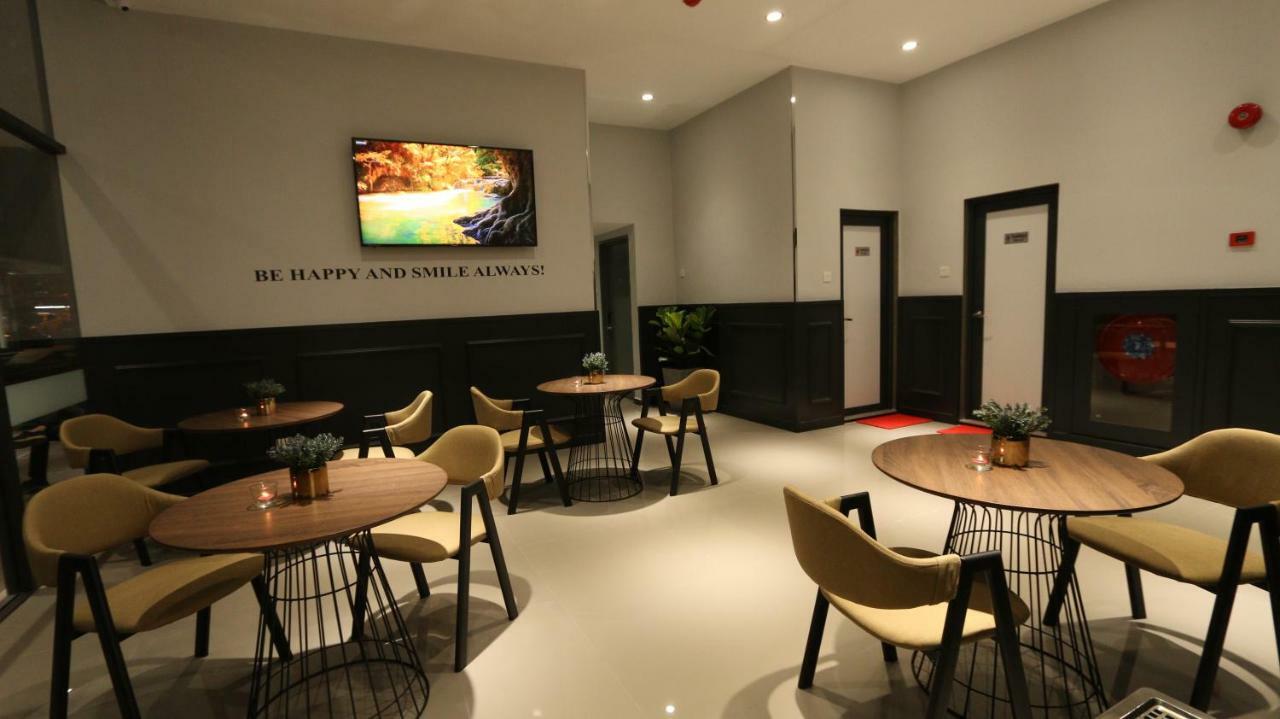 Hotel 99 Sepang Klia & Klia2 Exterior foto